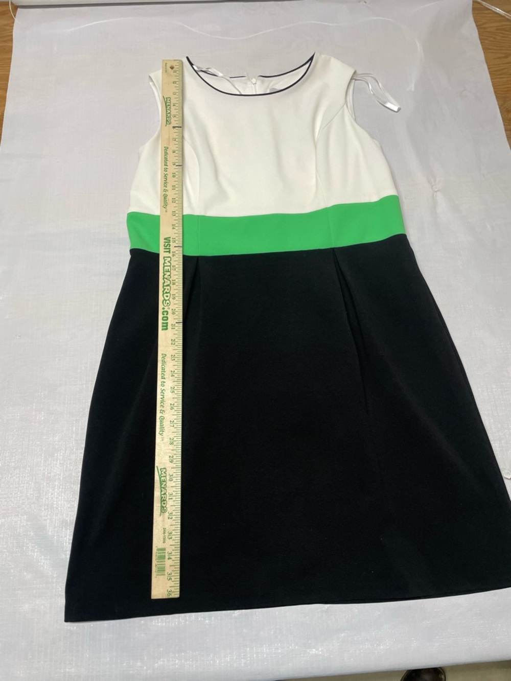 Amanda Tyrrell Green and Black Midi Dress with Jacket-Style Top - Picture 3 of 11
